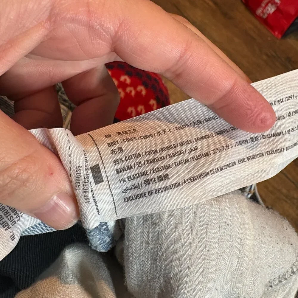 Abercrombie & Fitch size 27